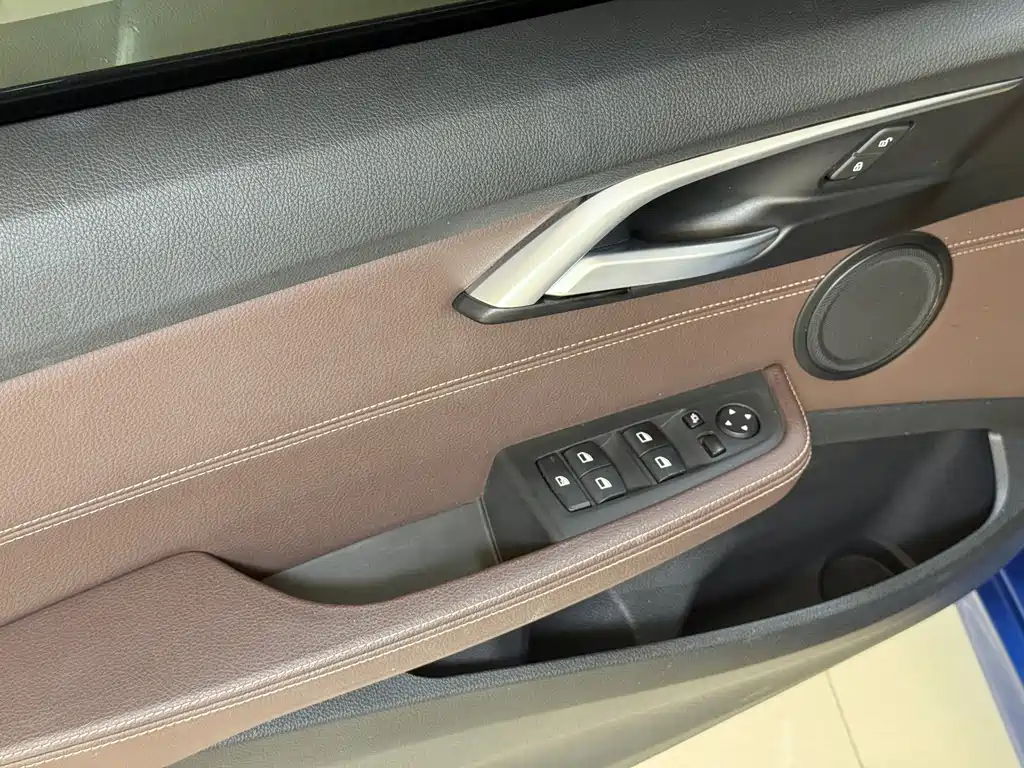 BMW 1 Series — миниатюра 17