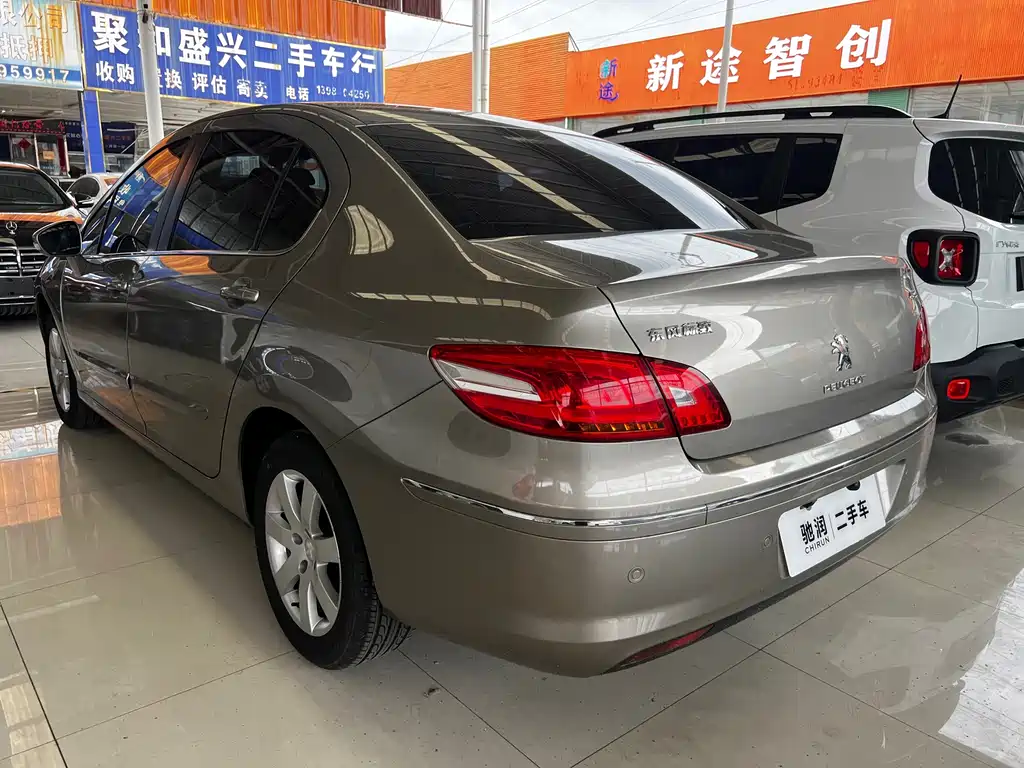 Peugeot 408 — миниатюра 10