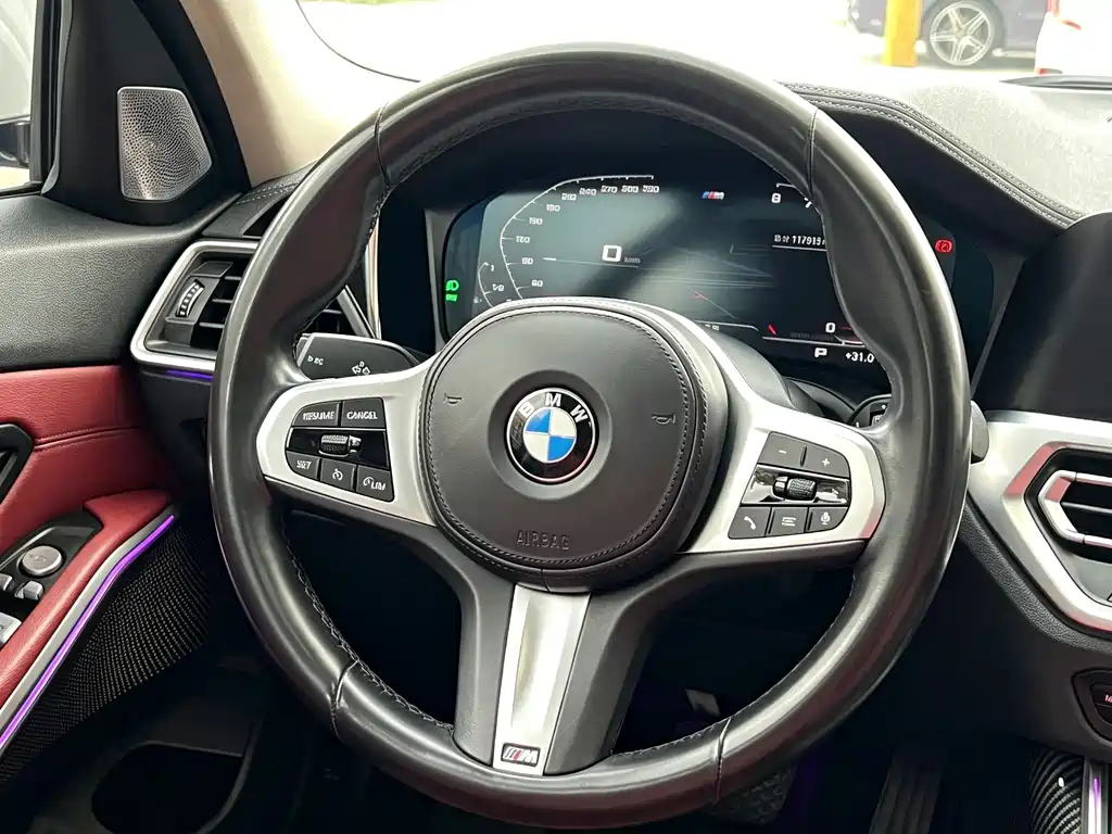 BMW 3 Series — миниатюра 12
