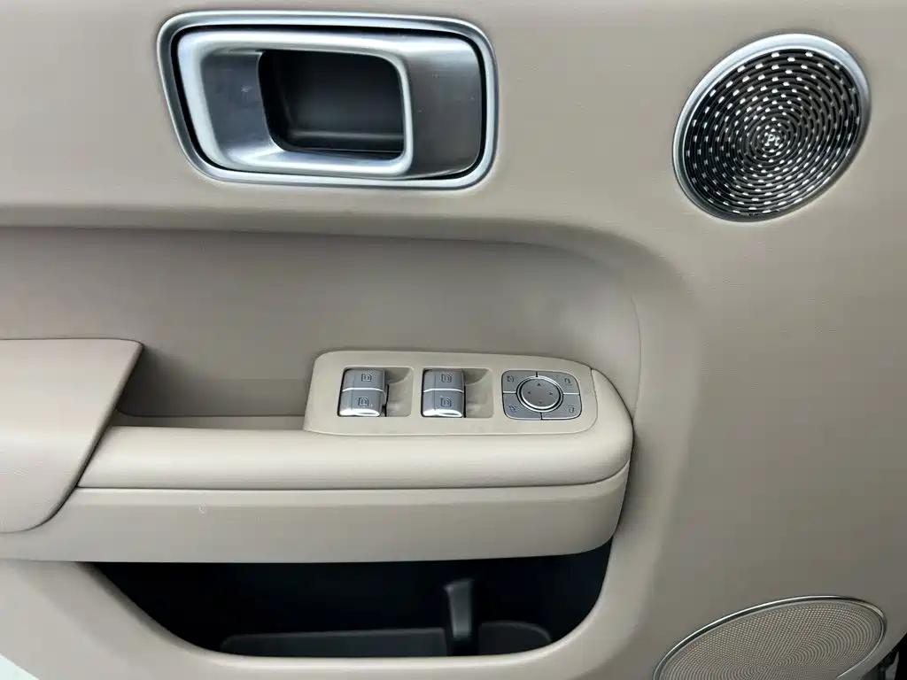 Li Auto Li L9 — миниатюра 6