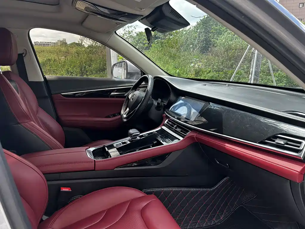CHANGAN  CS85 COUPE