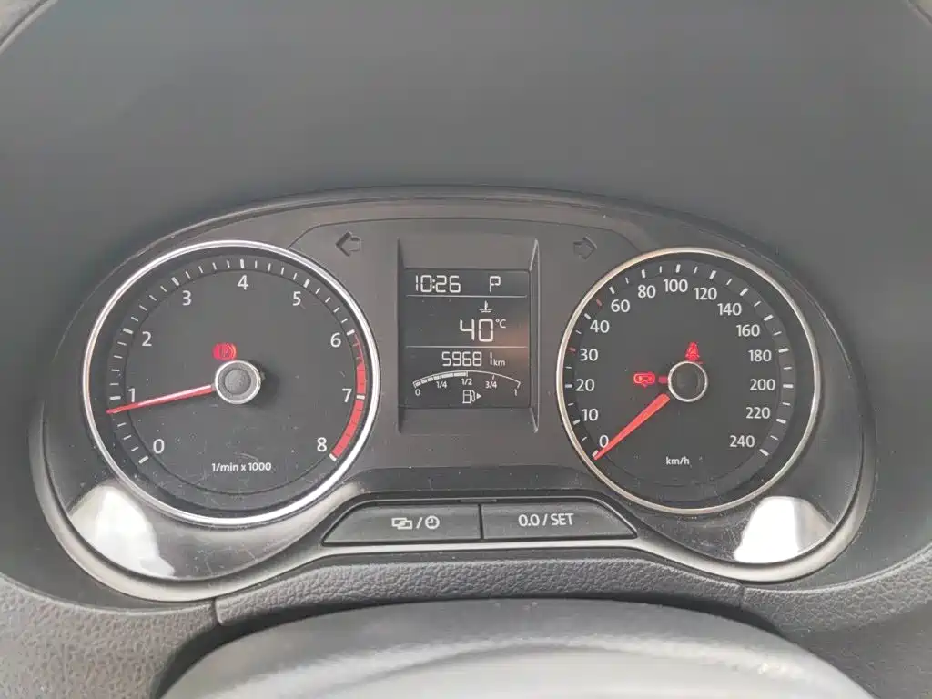 Volkswagen Polo — миниатюра 8