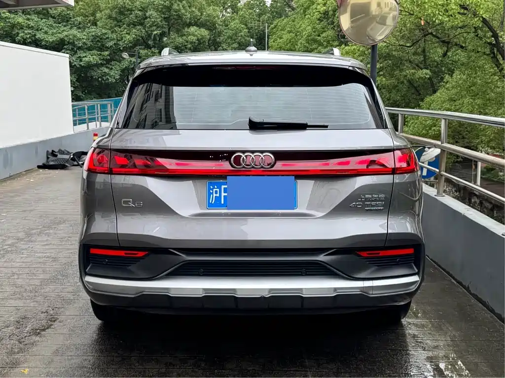 Audi Q6 2023 40 TFSI quattro Light