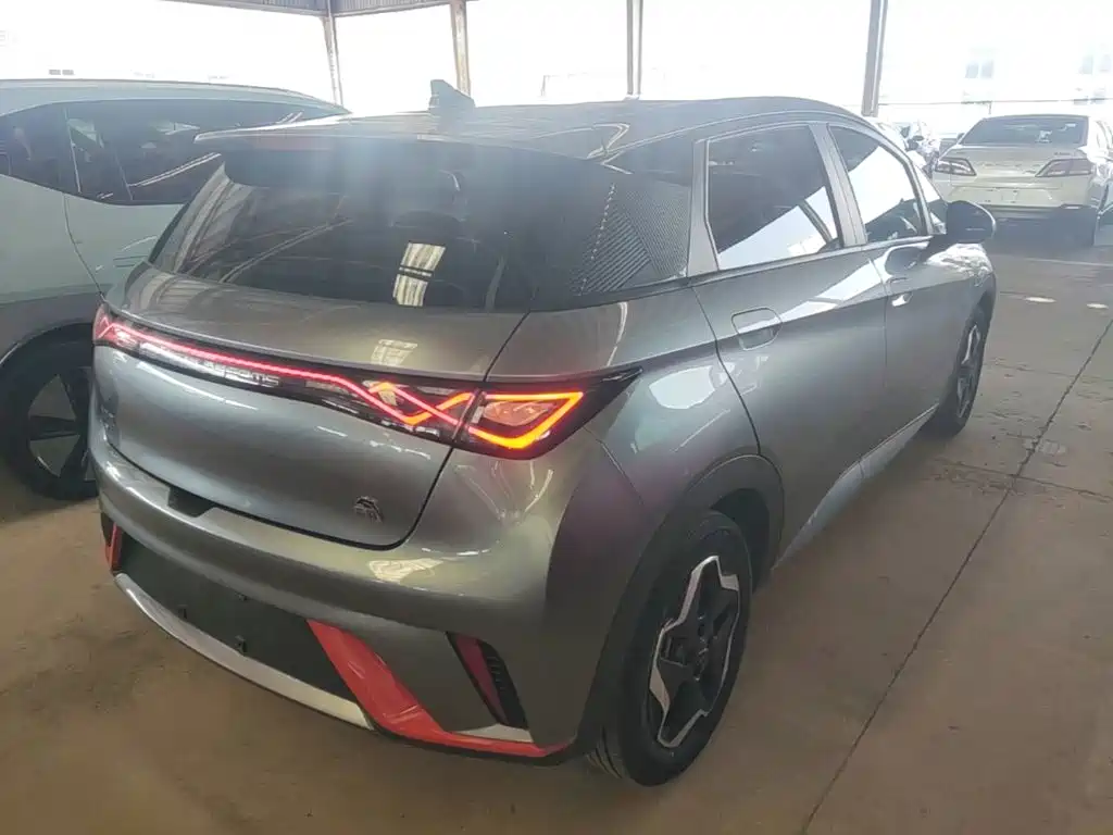 BYD Dolphin — миниатюра 7