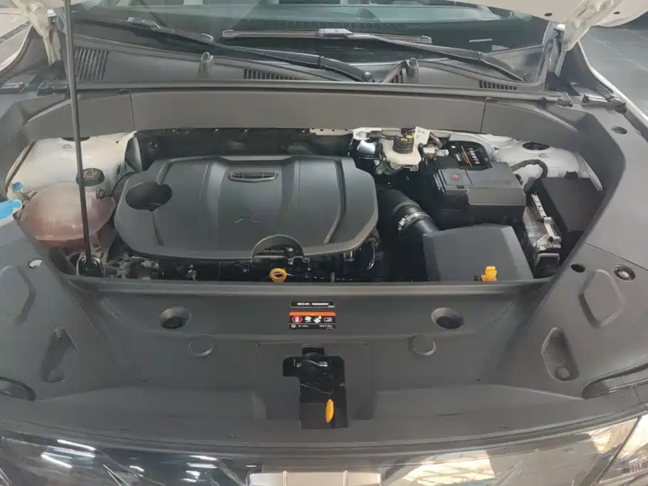 Geely Boyue L — миниатюра 10