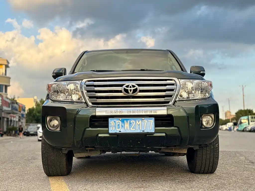 Toyota Land Cruiser — миниатюра 2