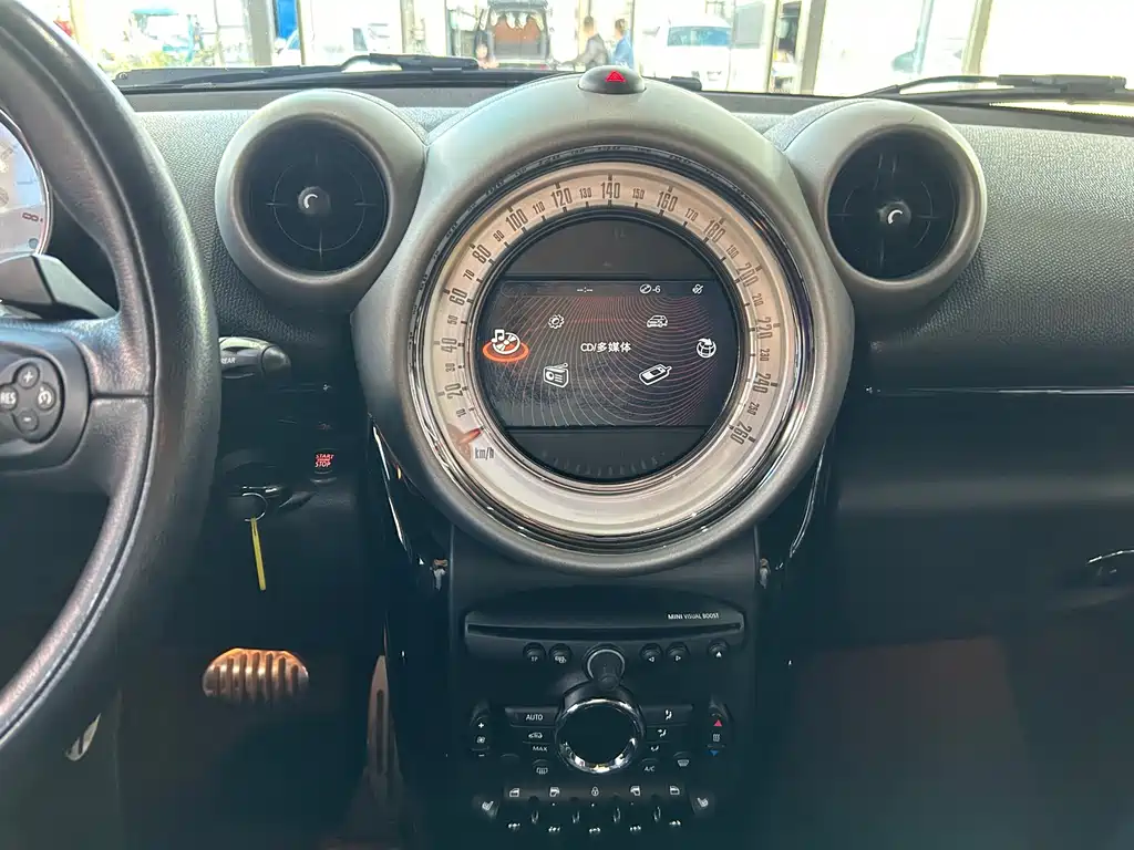 MINI Mini Countryman — миниатюра 13