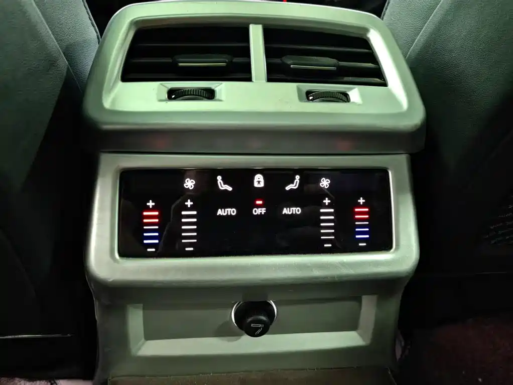Audi A6L — фотографии объявления, Фото 13