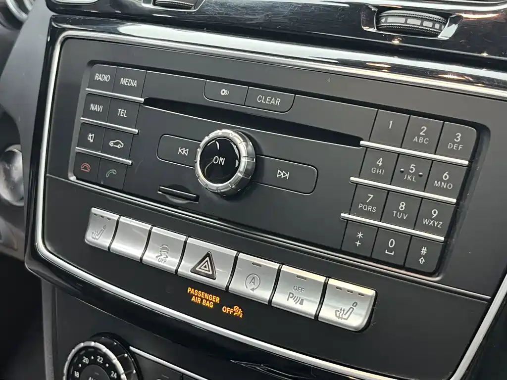 Mercedes-Benz GLS — миниатюра 21