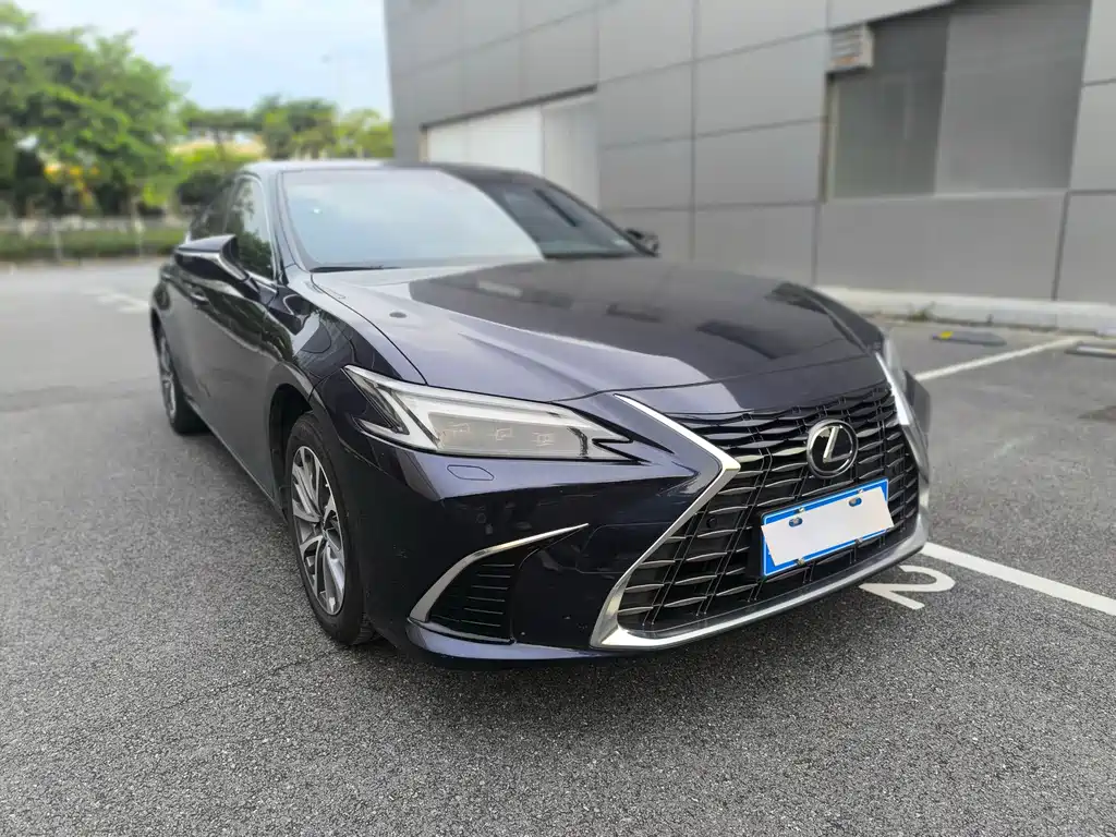 Lexus ES — миниатюра 3