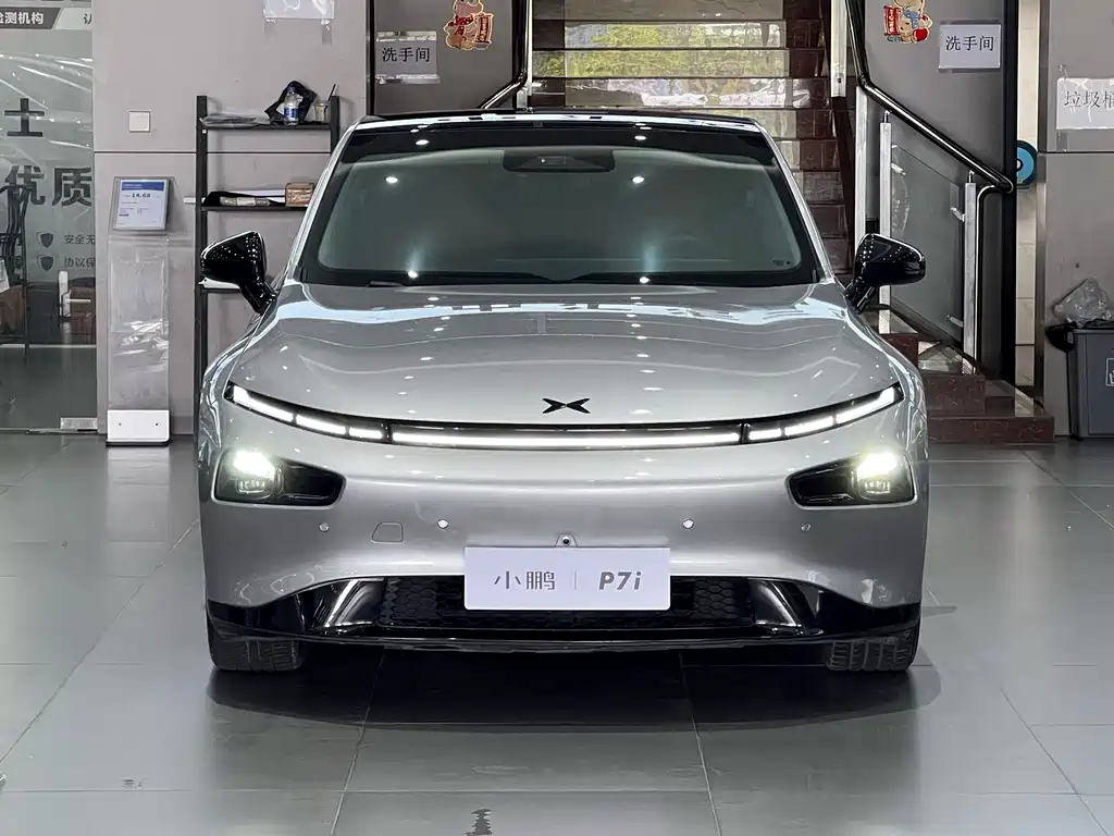 XPeng P7