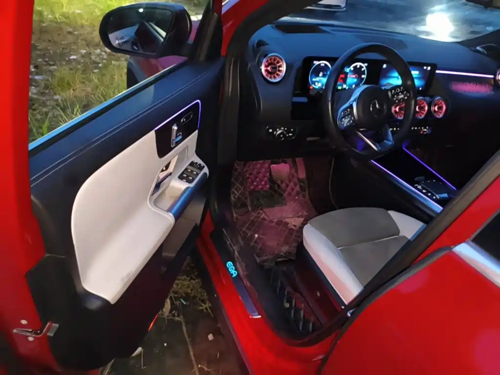 Mercedes-Benz EQA — миниатюра 16