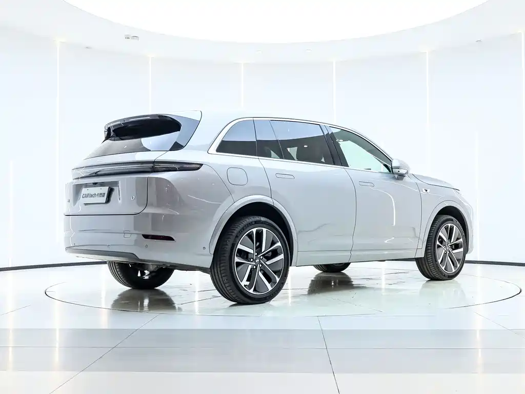 Li Auto IDEAL L7
