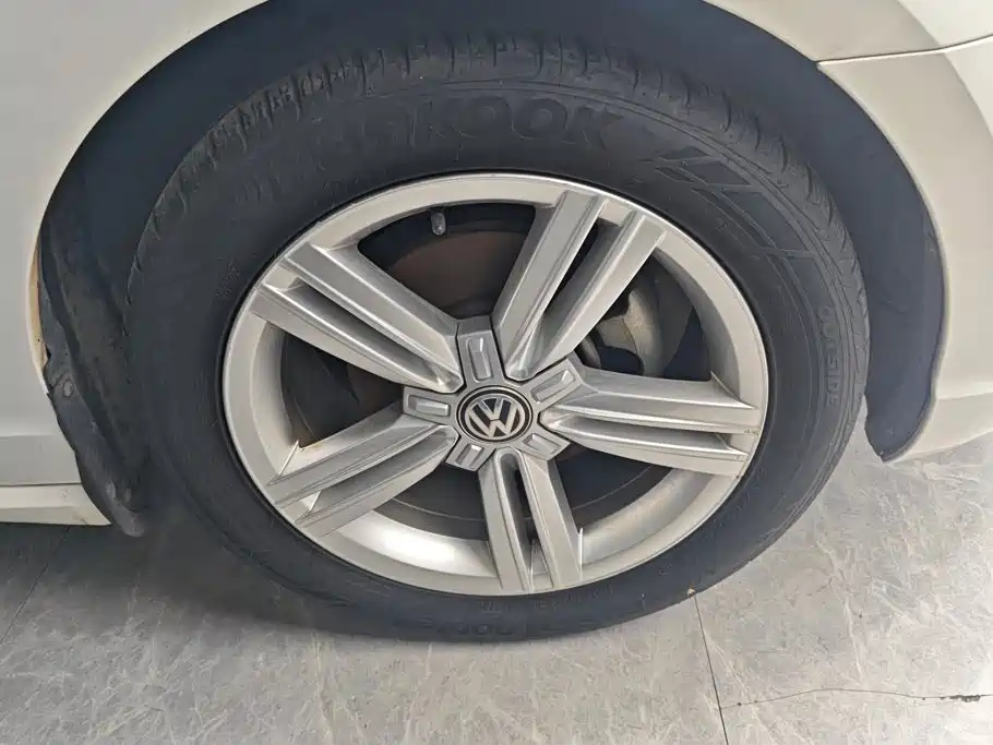 Volkswagen Lamando — миниатюра 6