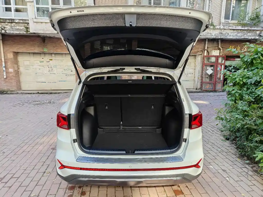 Jetta VS7 — миниатюра 6