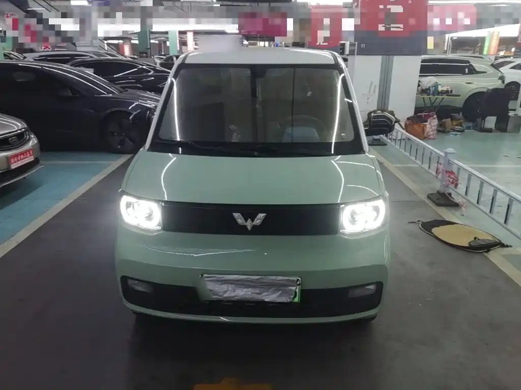 Wuling MINIEV — миниатюра 3