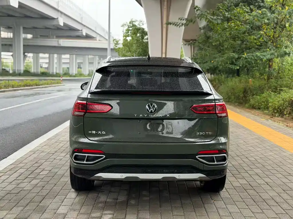 Volkswagen X — миниатюра 5