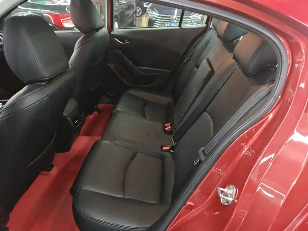 Mazda 3 Axela — миниатюра 17