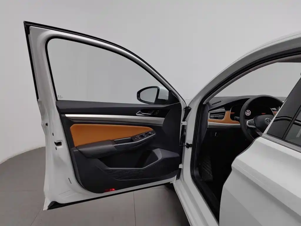 Volkswagen Bora — миниатюра 8