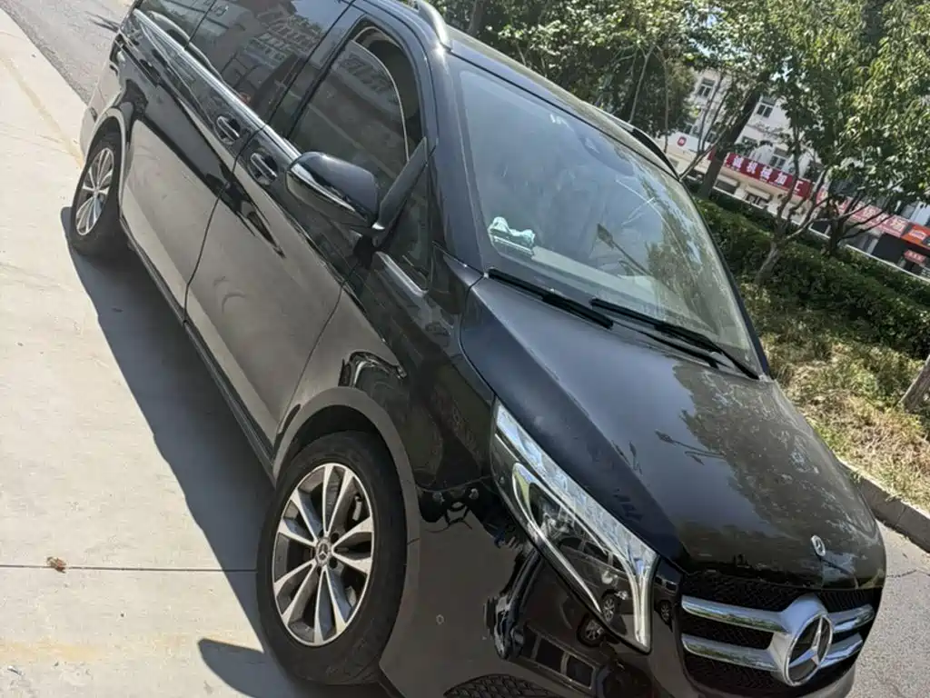Mercedes-Benz V-Class — миниатюра 4