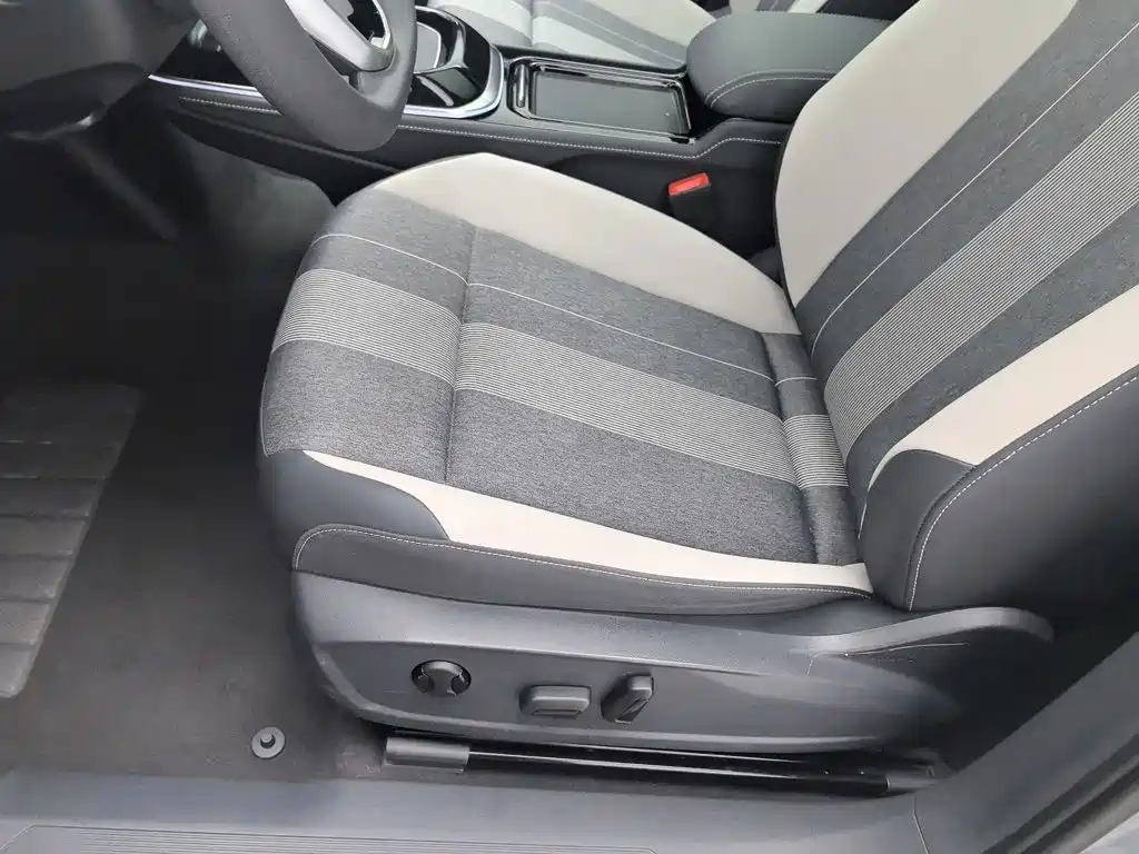 Volkswagen ID.4 Crozz — миниатюра 20