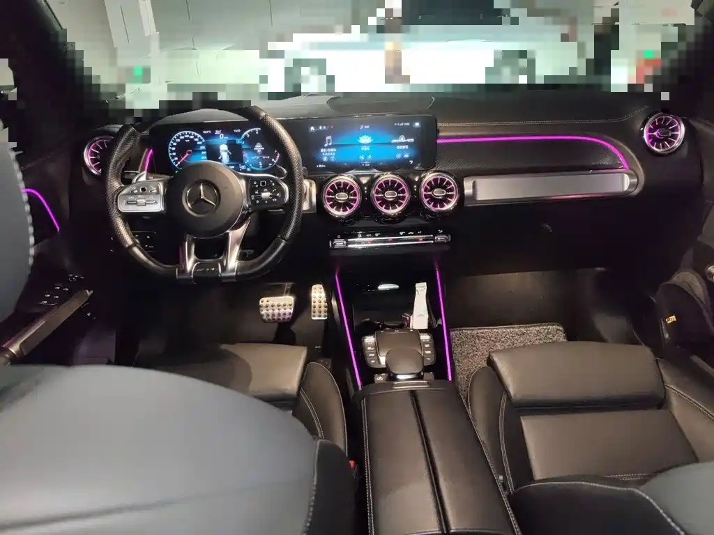 Mercedes-Benz GLB AMG — миниатюра 5