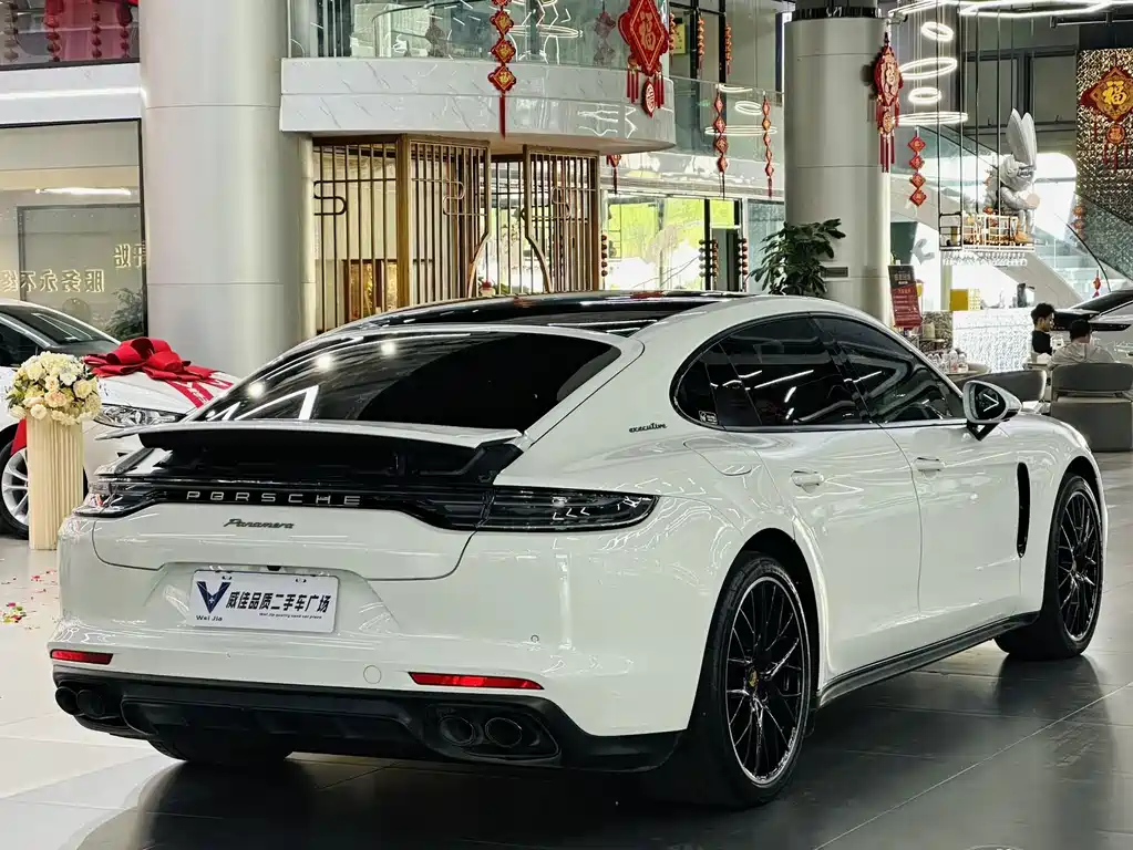Porsche Panamera — миниатюра 8