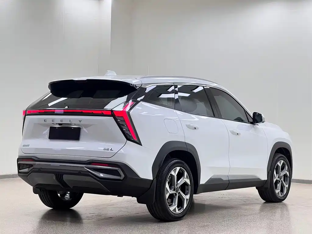 Geely Boyue L — миниатюра 4