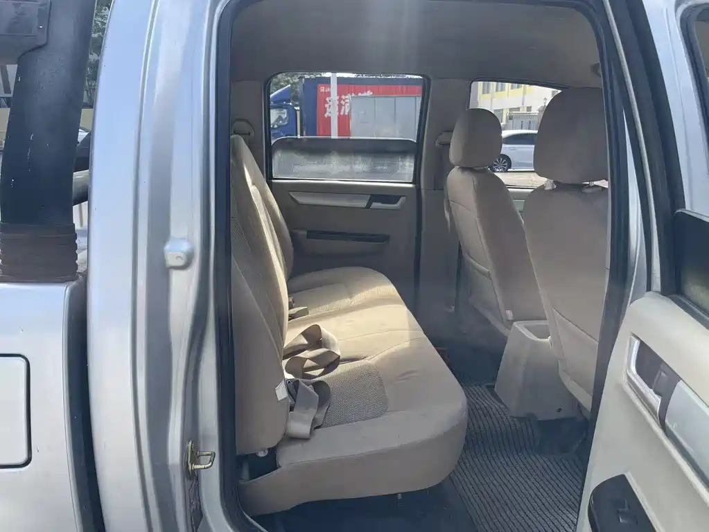 CHANGAN CHANGAN SHENQI F30