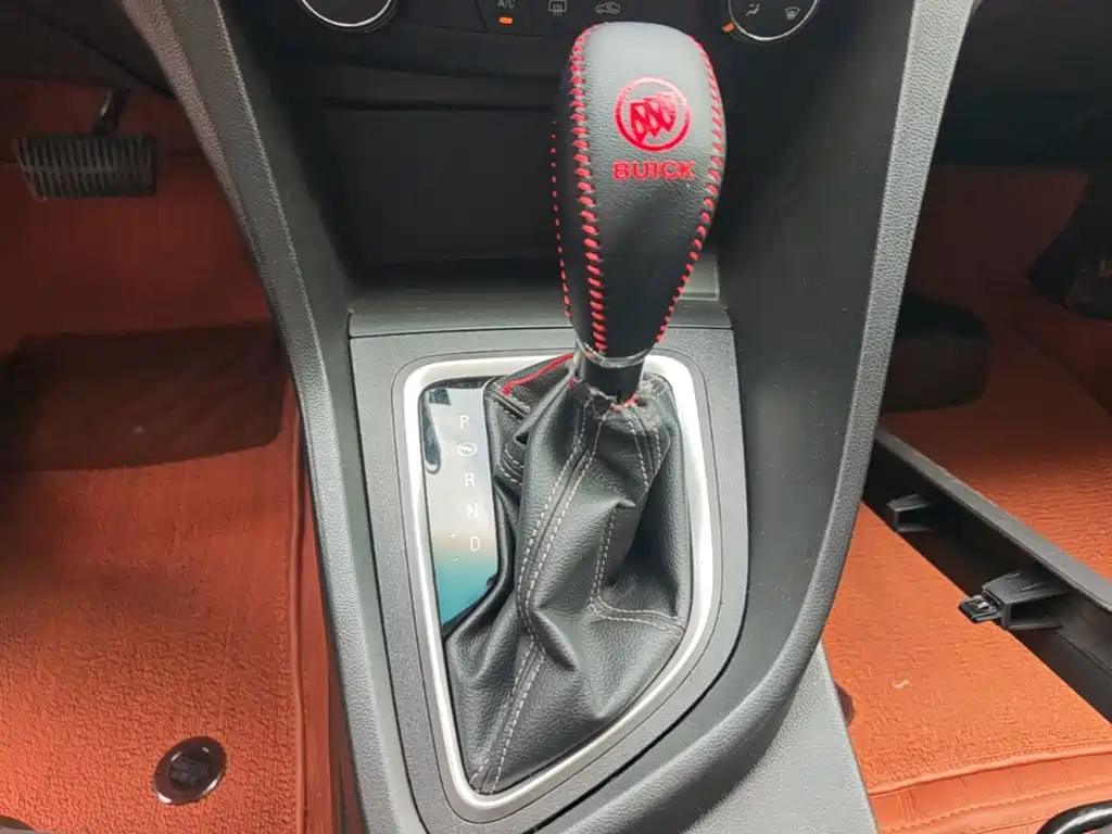 Buick Excelle — миниатюра 14