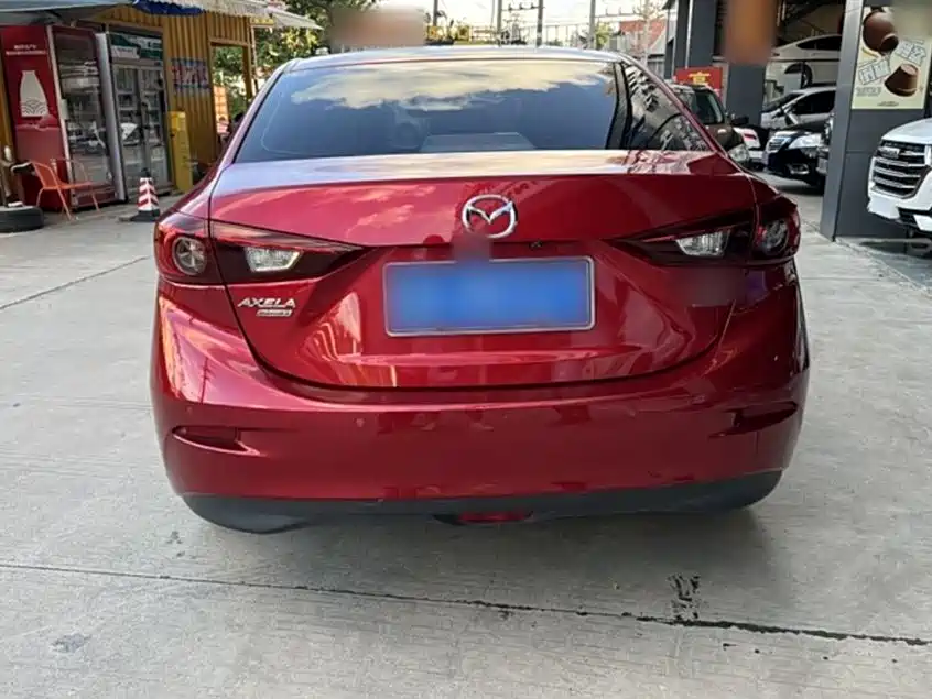 Mazda Mazda3 3 2017 1.5L AT Comfort V