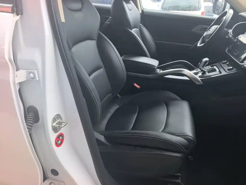 Geely Boyue — миниатюра 25