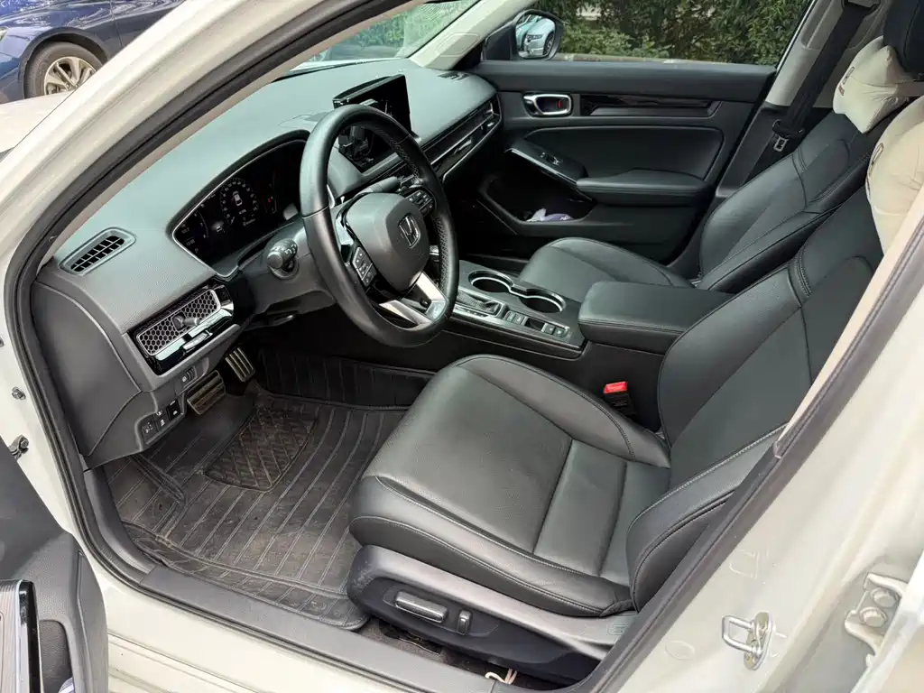 Honda Integra 2023 HATCHBACK 240TURBO CVT Luxury