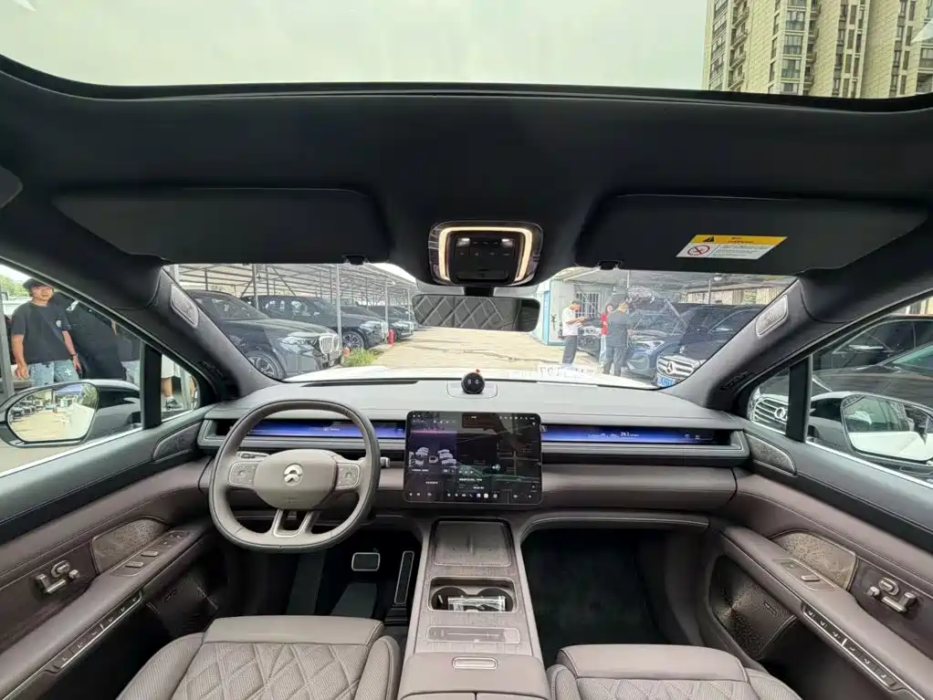 NIO ES8 — миниатюра 5