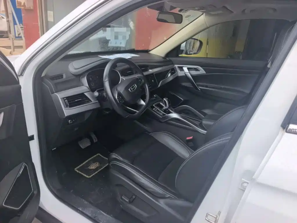 Geely Boyue — миниатюра 16