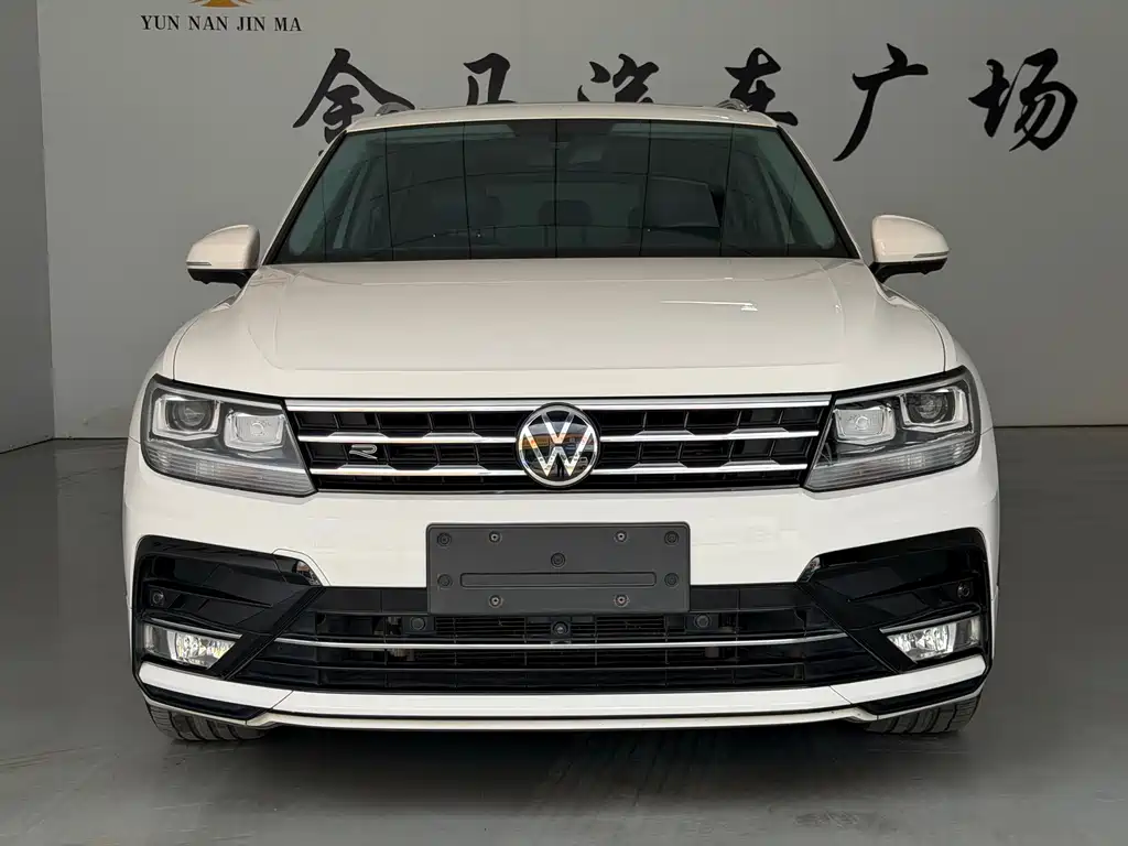 Volkswagen Tiguan L — миниатюра 2