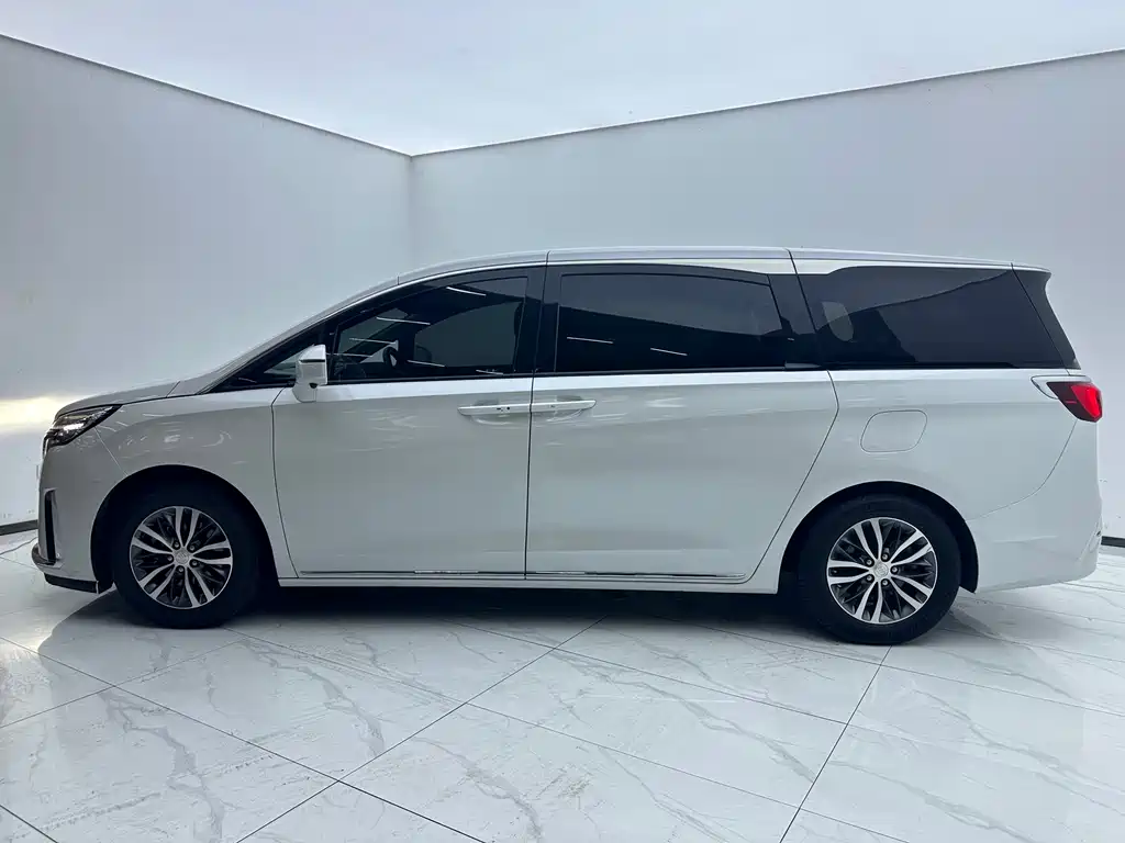 Buick GL8 2023 ES Comfort