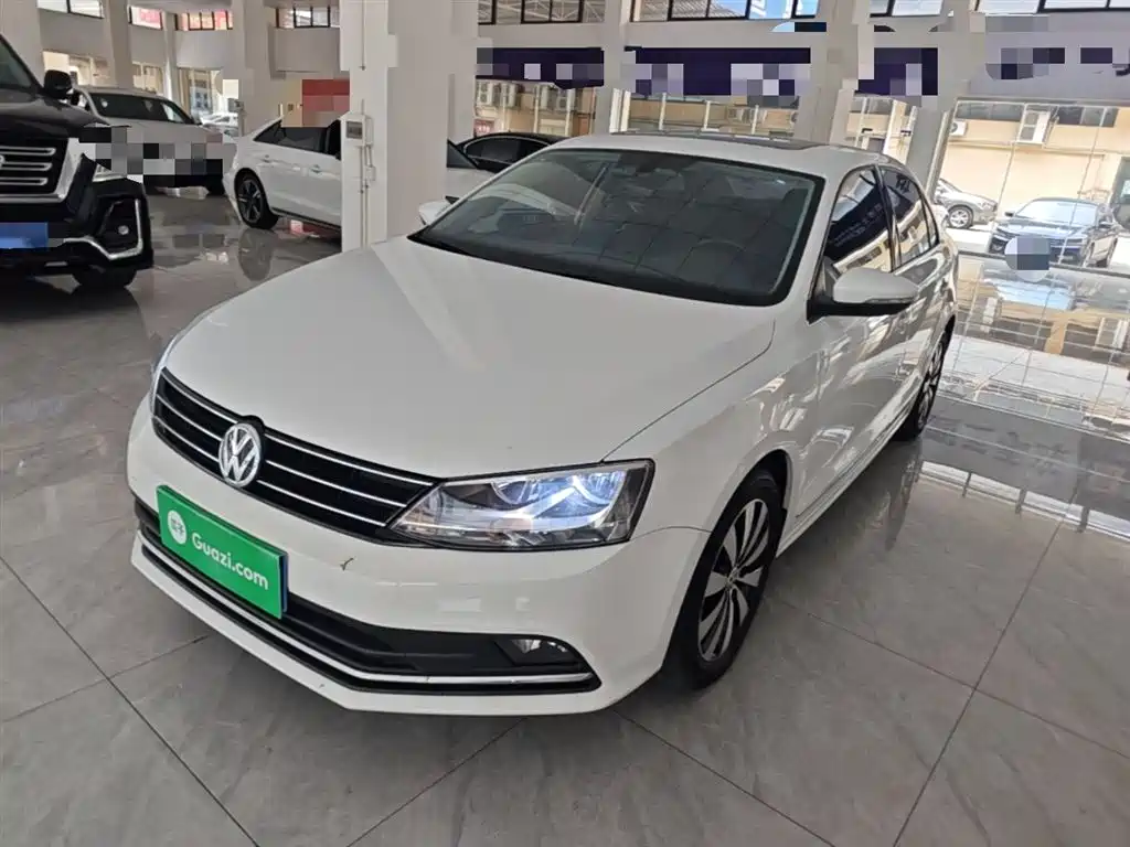 Volkswagen Sagitar 2017