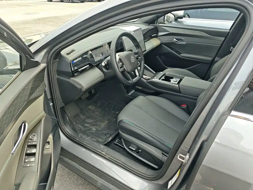 BYD Qin L — миниатюра 16