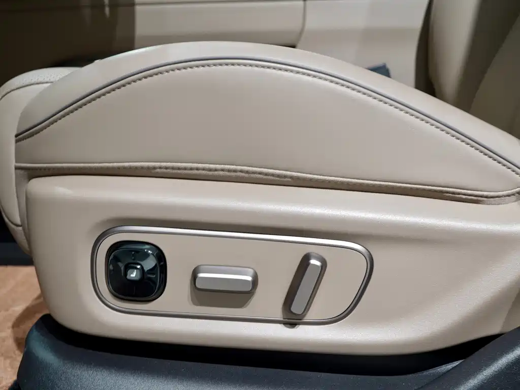 Li Auto Li i6 — миниатюра 7