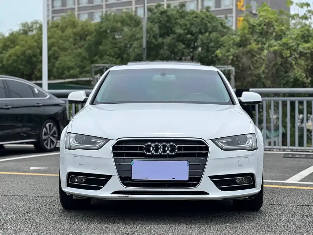 Audi A4L 2016 30 TFSI AT Comfort