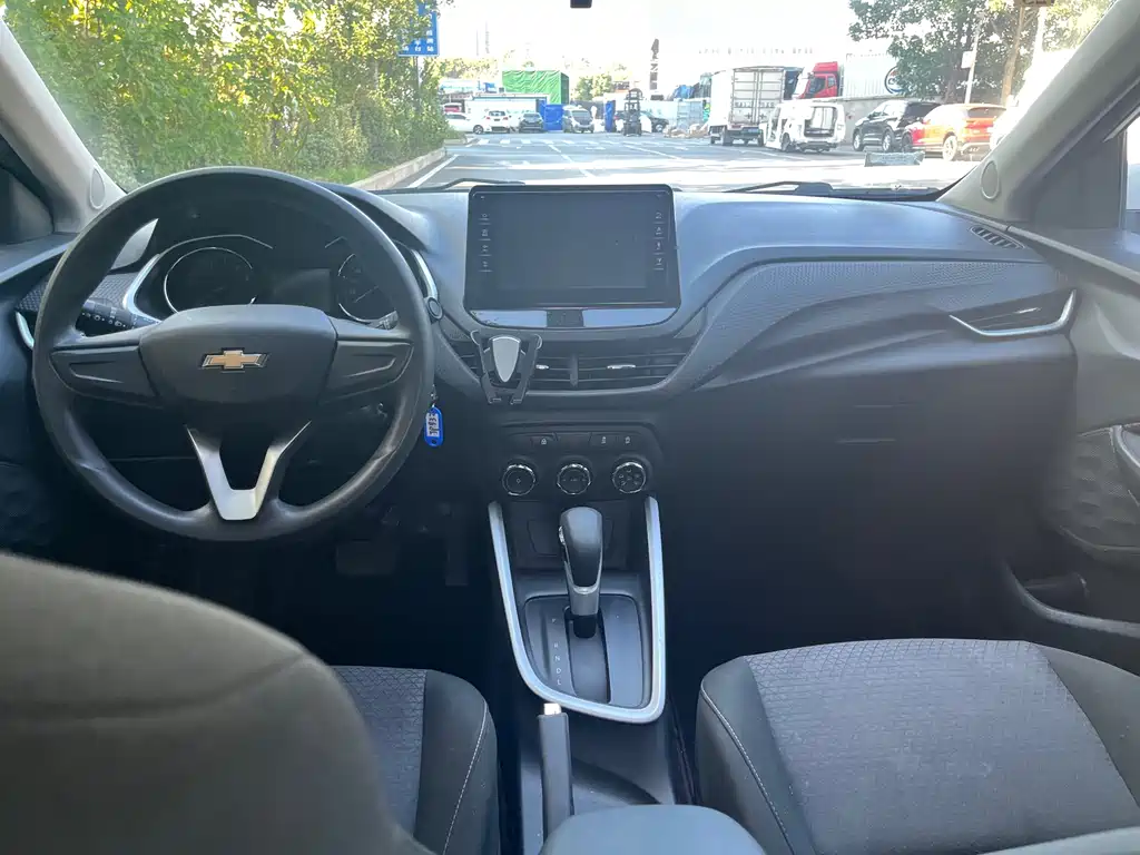 Chevrolet Cavalier — миниатюра 7