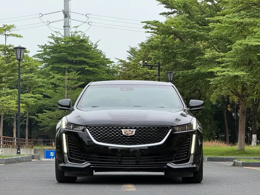 Cadillac CT5 — миниатюра 6