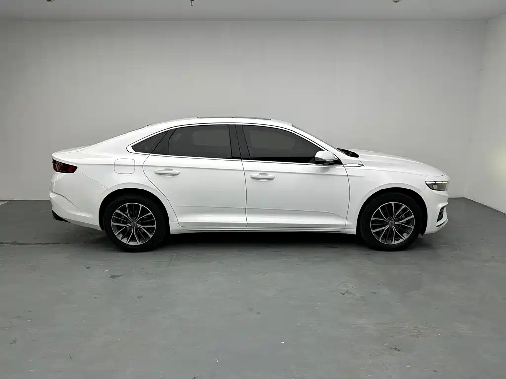 Geely Preface 2021 2.0TD Luxury