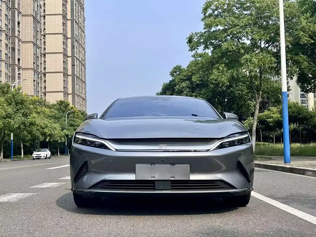 BYD Han — миниатюра 11