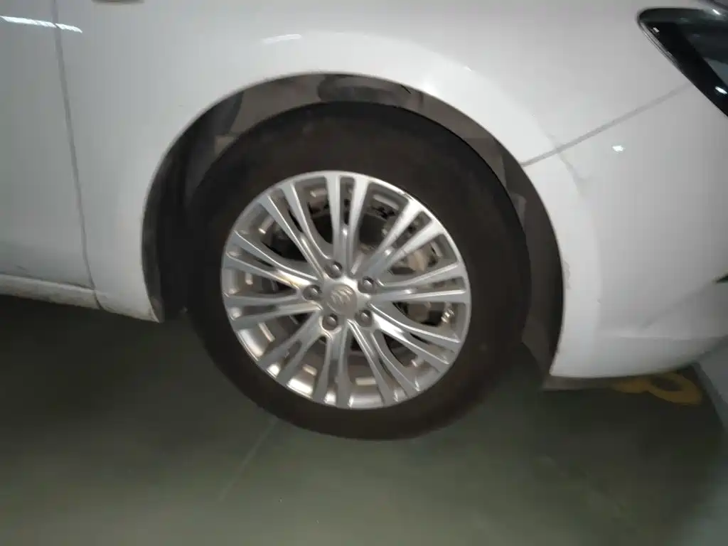 Buick Excelle — миниатюра 24