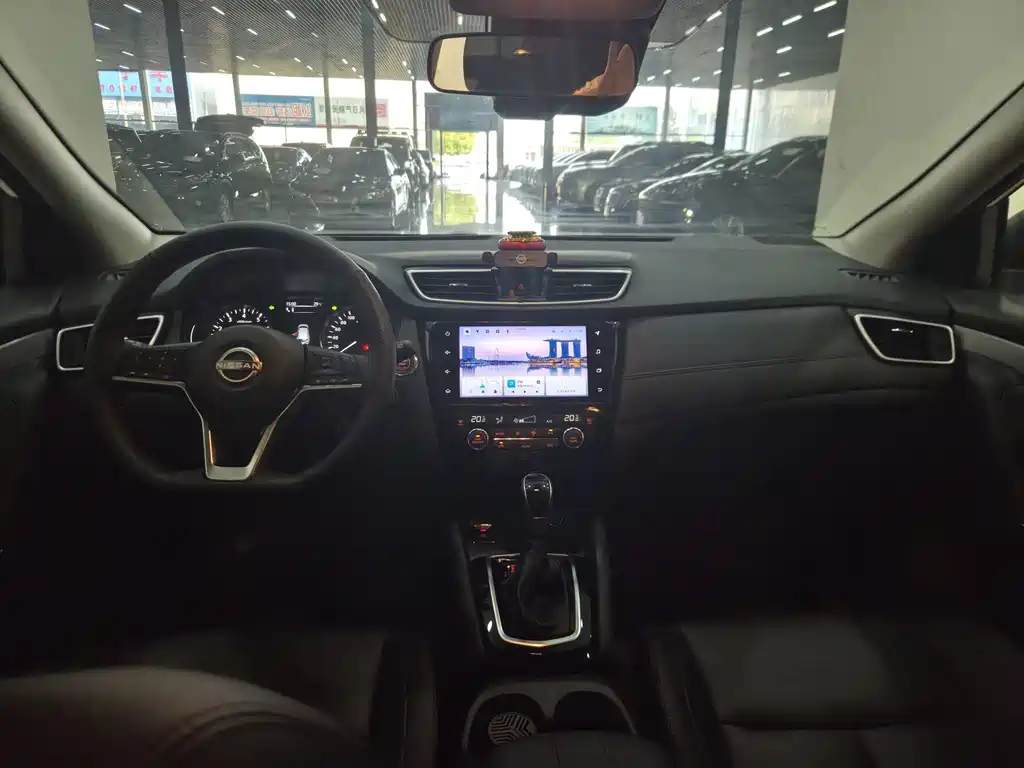 Nissan Qashqai — миниатюра 4