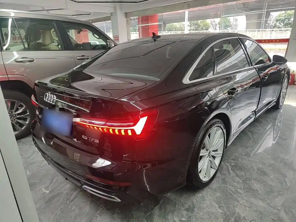 Audi A6L — миниатюра 7