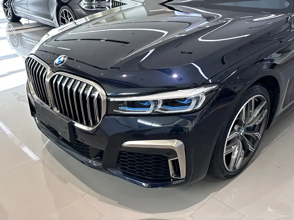 BMW 7 Series 7 2019 M760Li xDrive V12 Sport