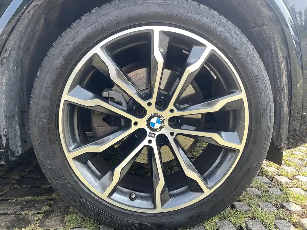BMW X3 — миниатюра 20